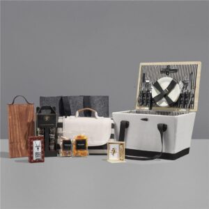 Alternative view of Yatta Daytrip Delights Hamper
